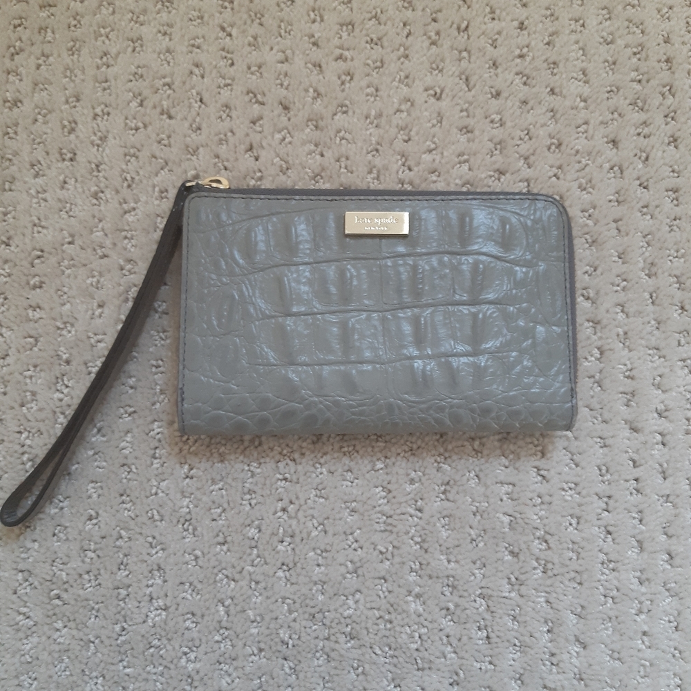 Kate Spade grey leather wristlet wallet - Picture 3 of 6